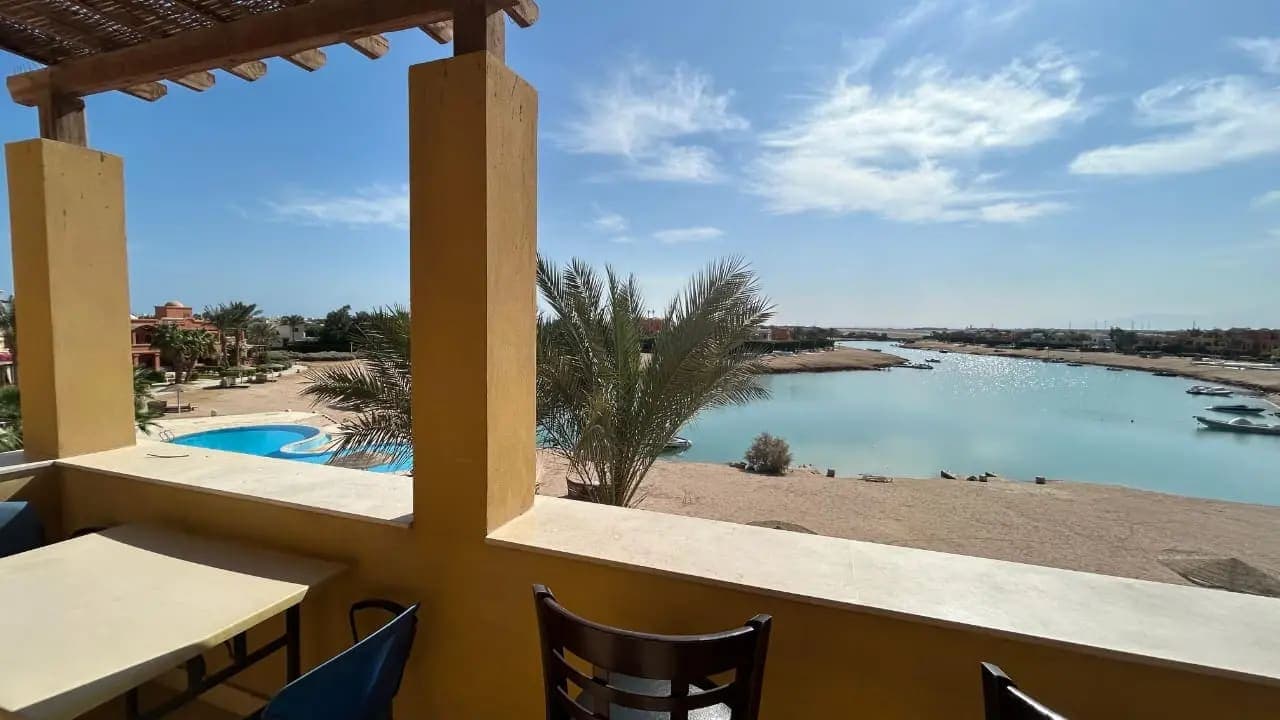 شاليه في الجونة