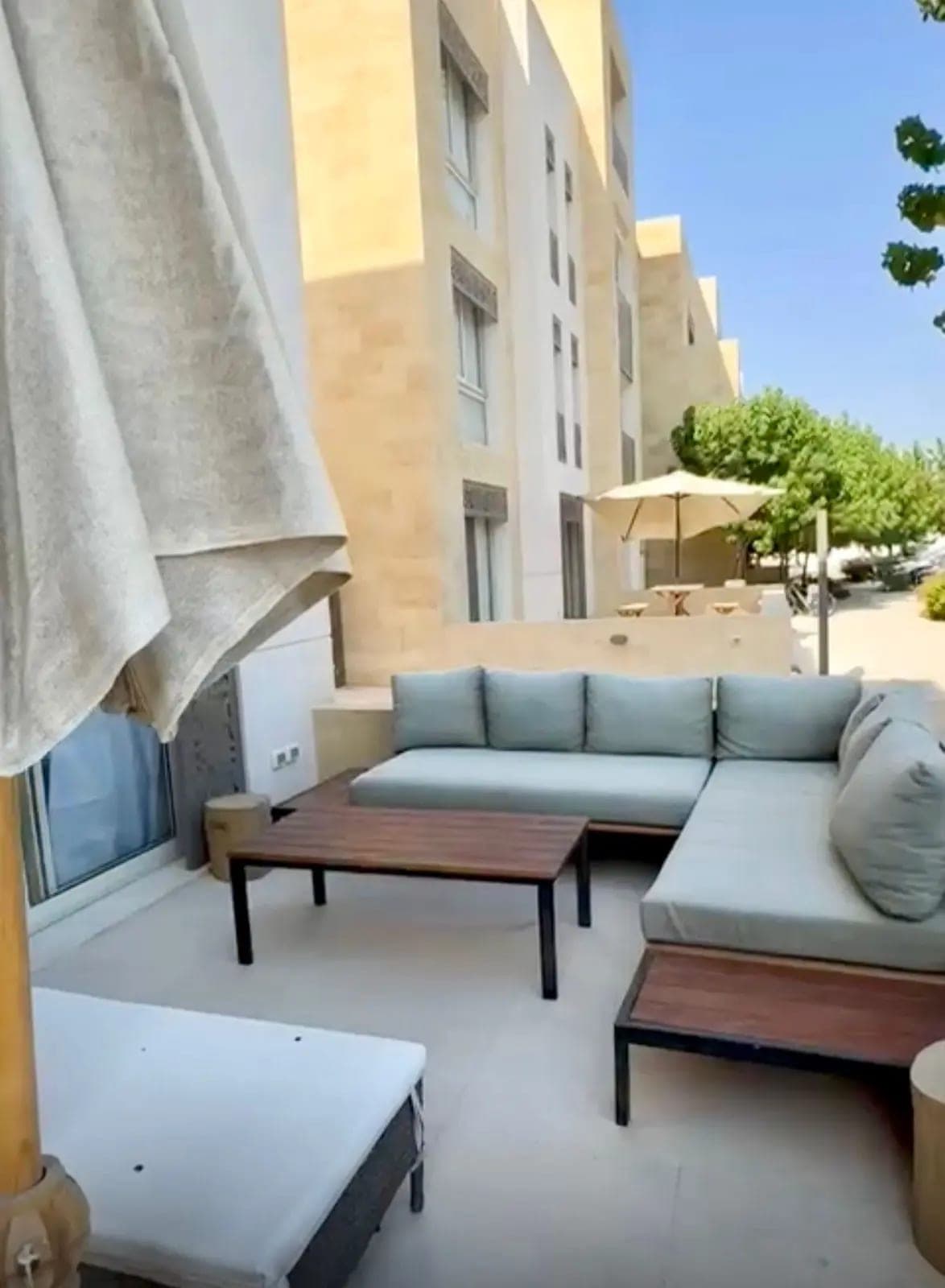 شقة في الجونة