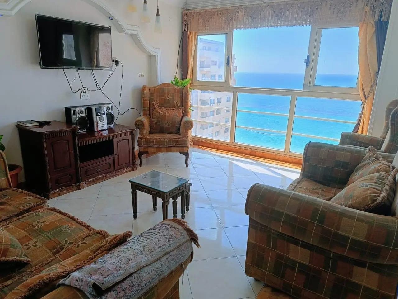 Apartment in Alexandria