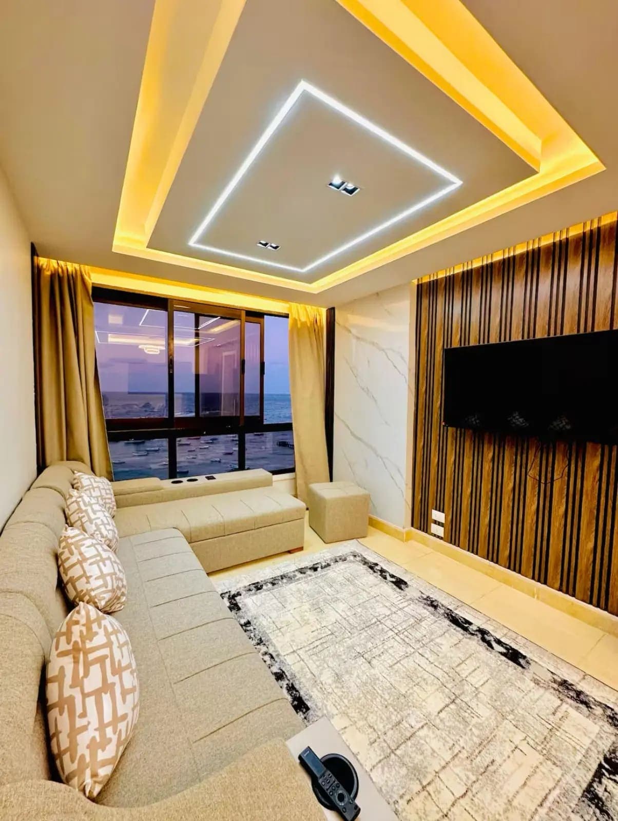 شقة في الإسكندرية