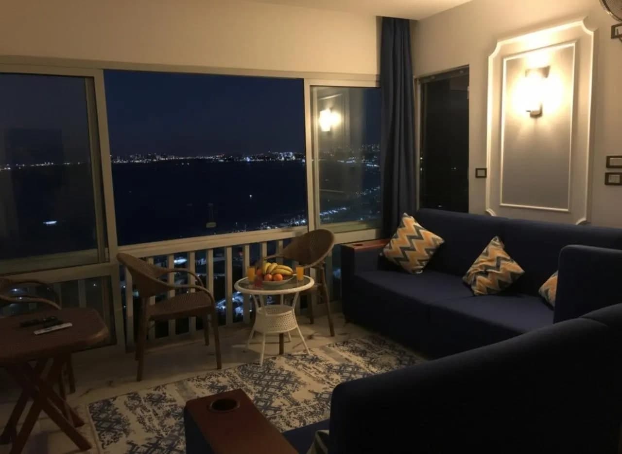 شقة في الإسكندرية