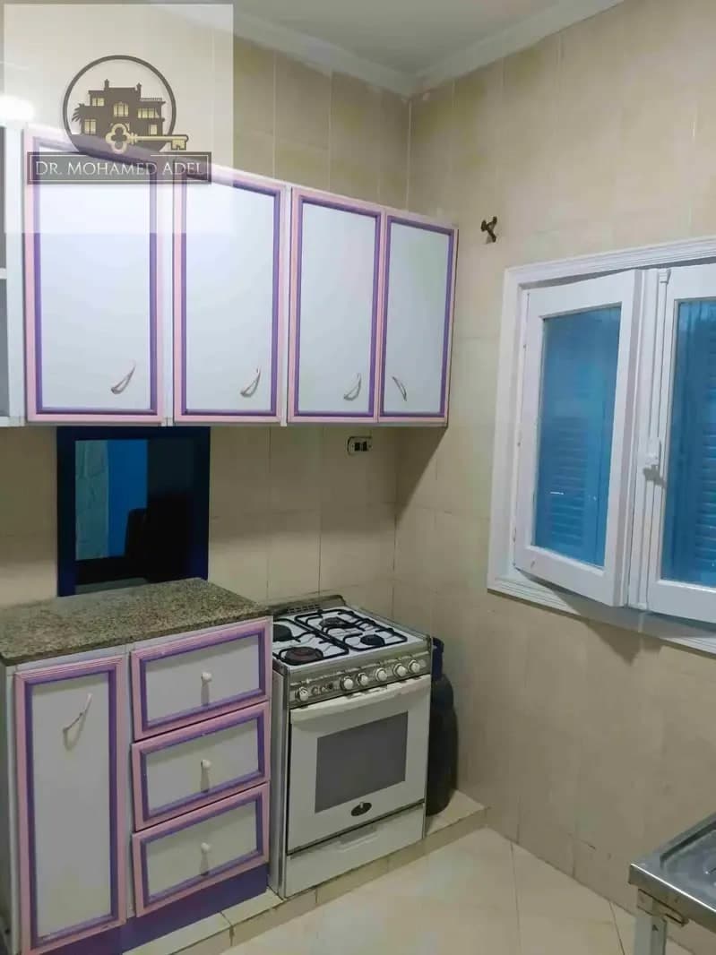 شقة في الإسكندرية