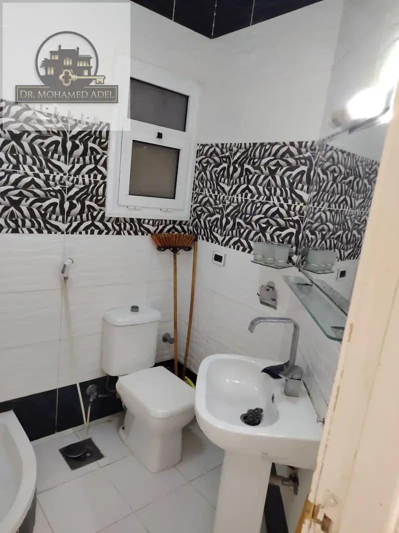 شقة في الإسكندرية