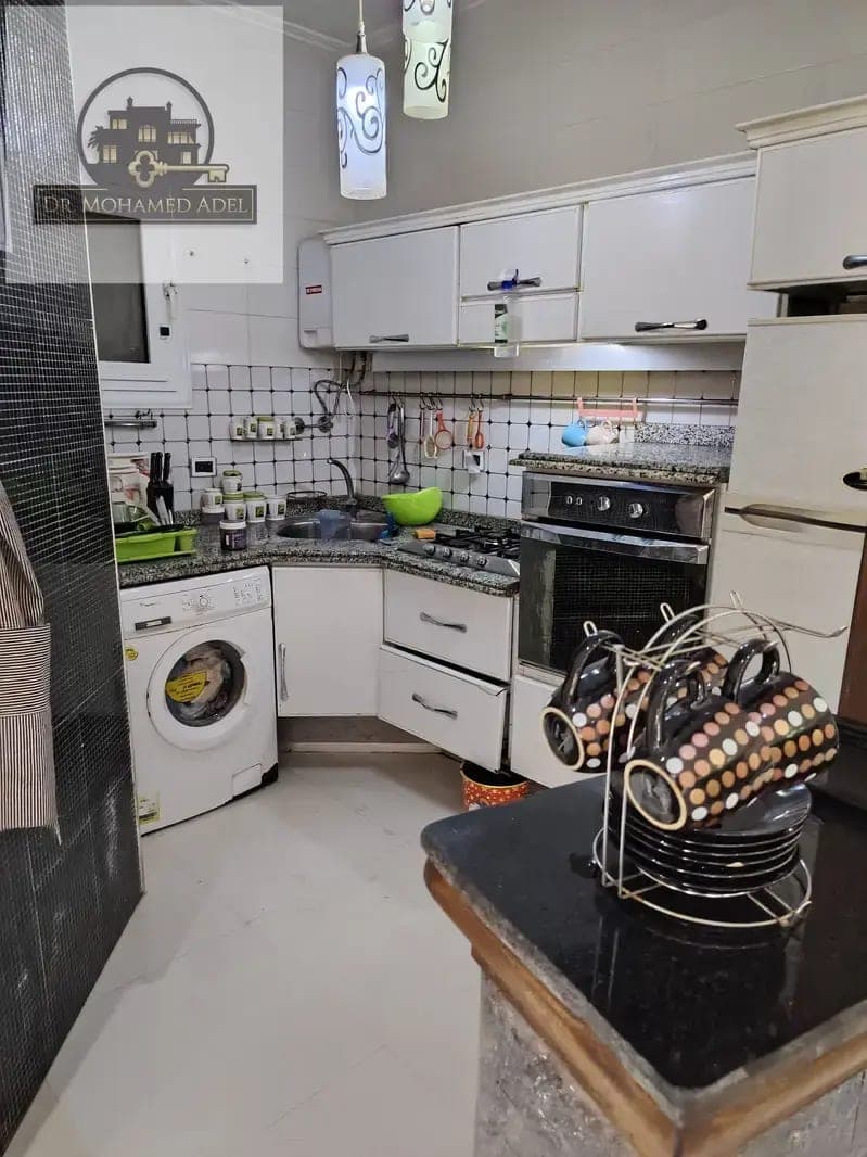 شقة في الإسكندرية