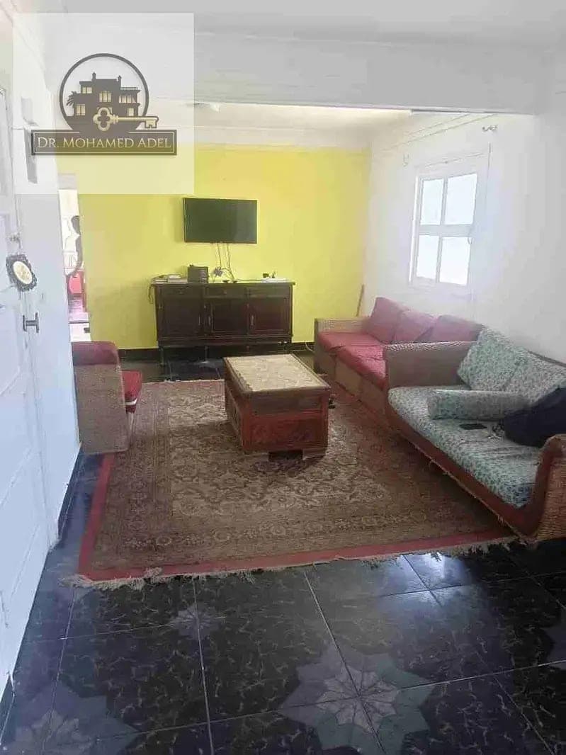 شقة في الإسكندرية