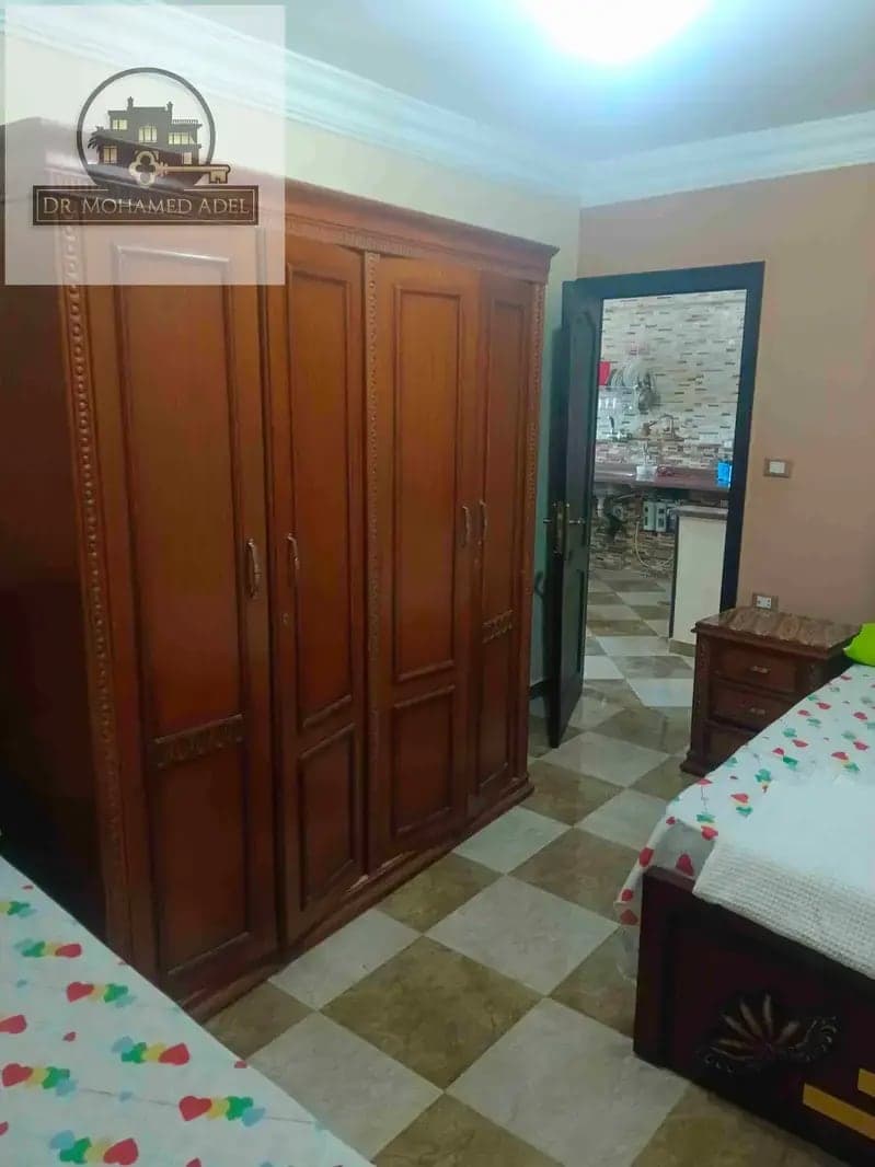 شقة في الإسكندرية