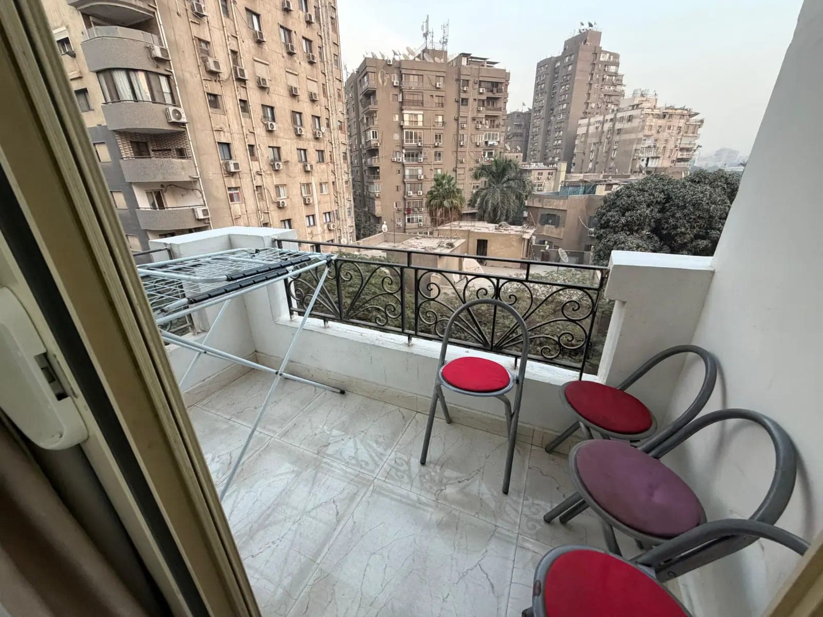 شقة في القاهرة