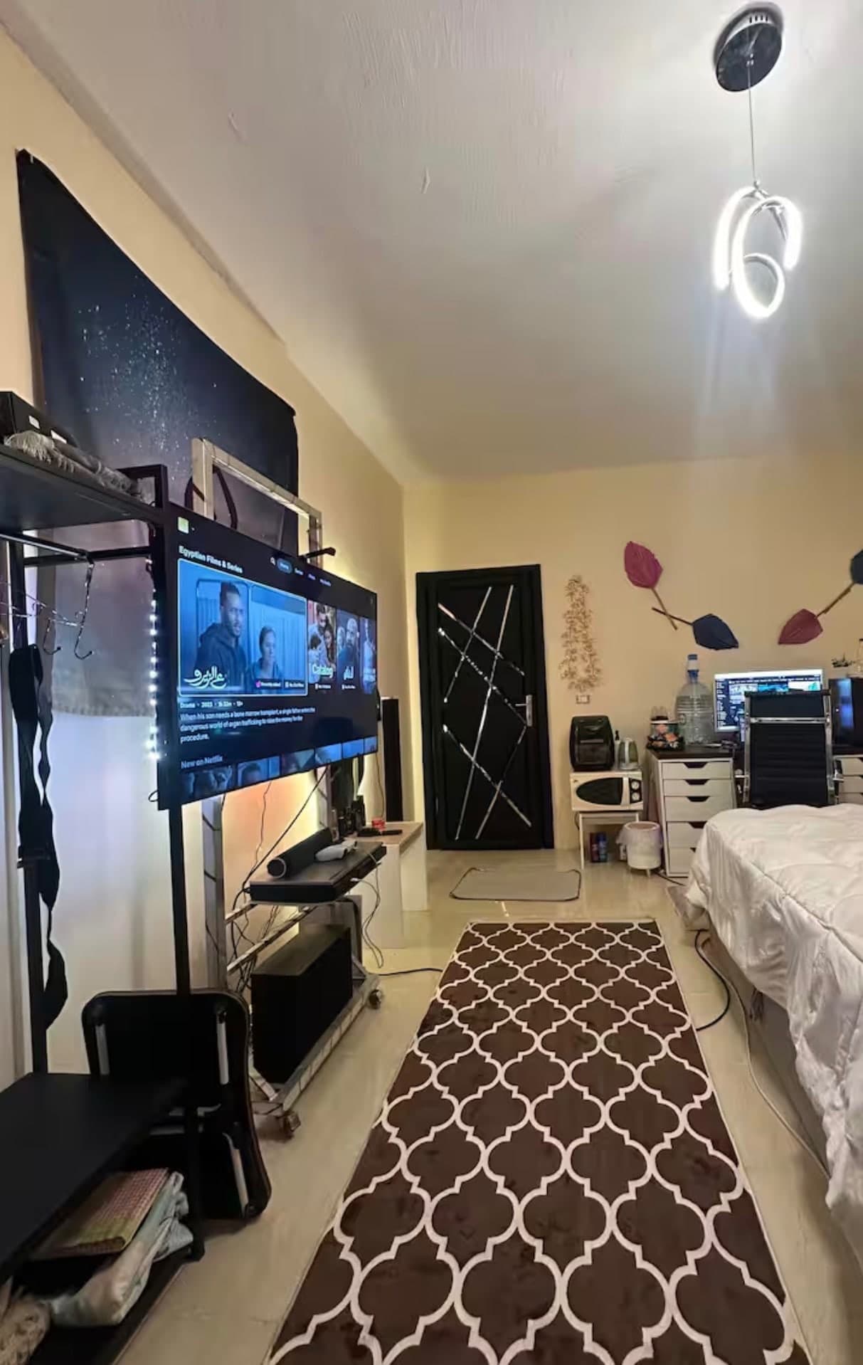غرفة في القاهرة (استوديو)