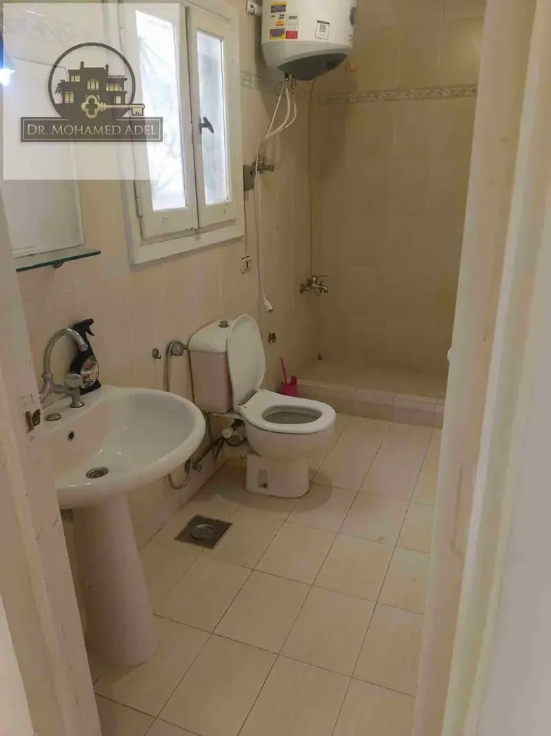 شقة في الإسكندرية