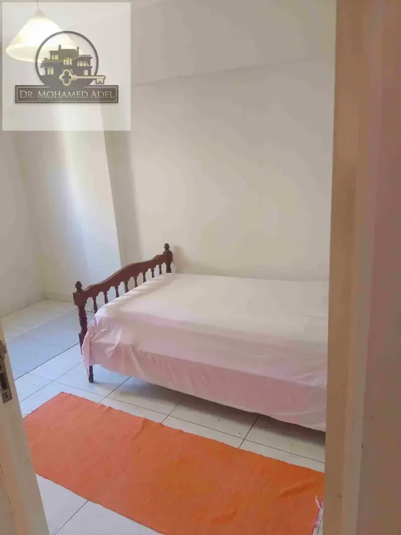 شقة في الإسكندرية