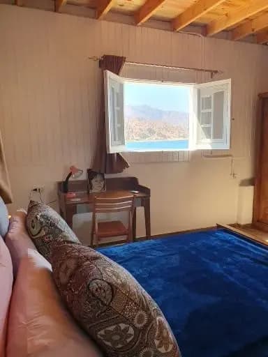 غرفة في دهب (كوخ)