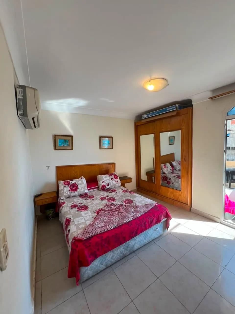 شقة في الإسكندرية