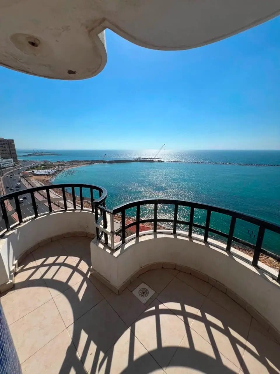 شقة في الإسكندرية