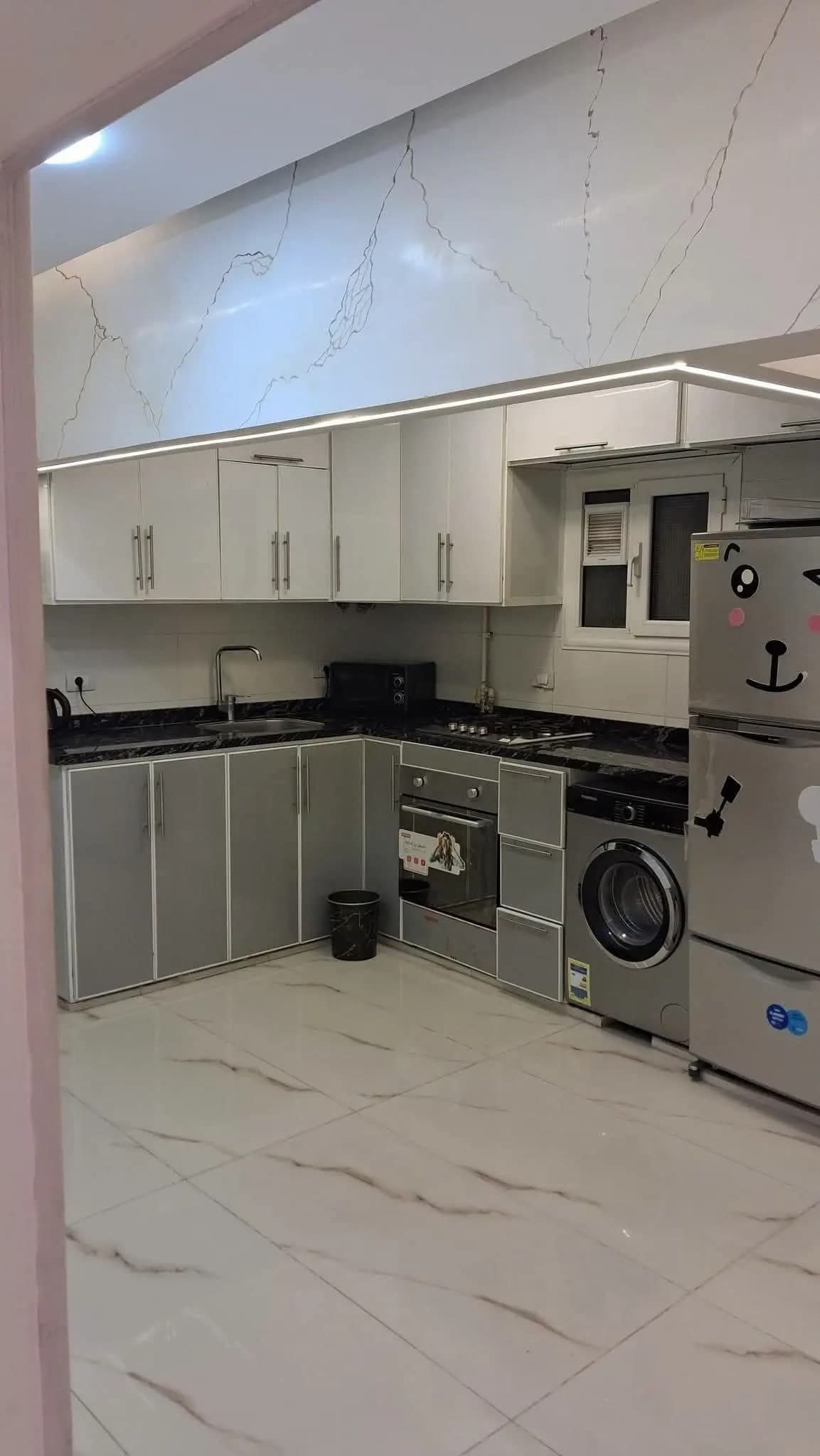 شقة في الإسكندرية