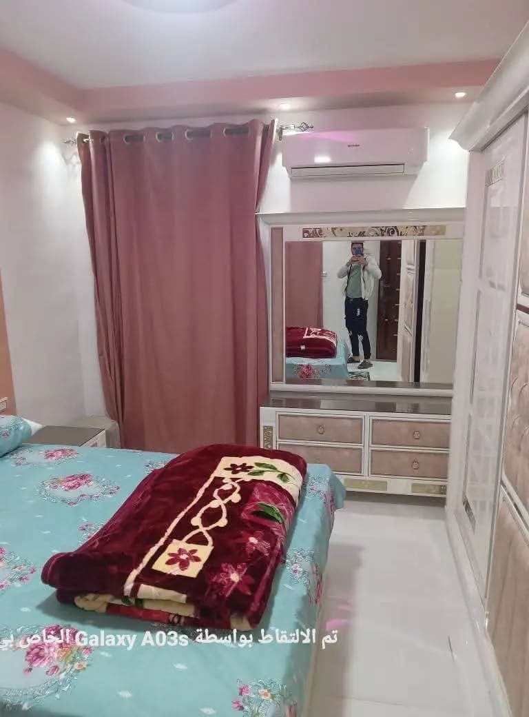 شقة في الإسكندرية