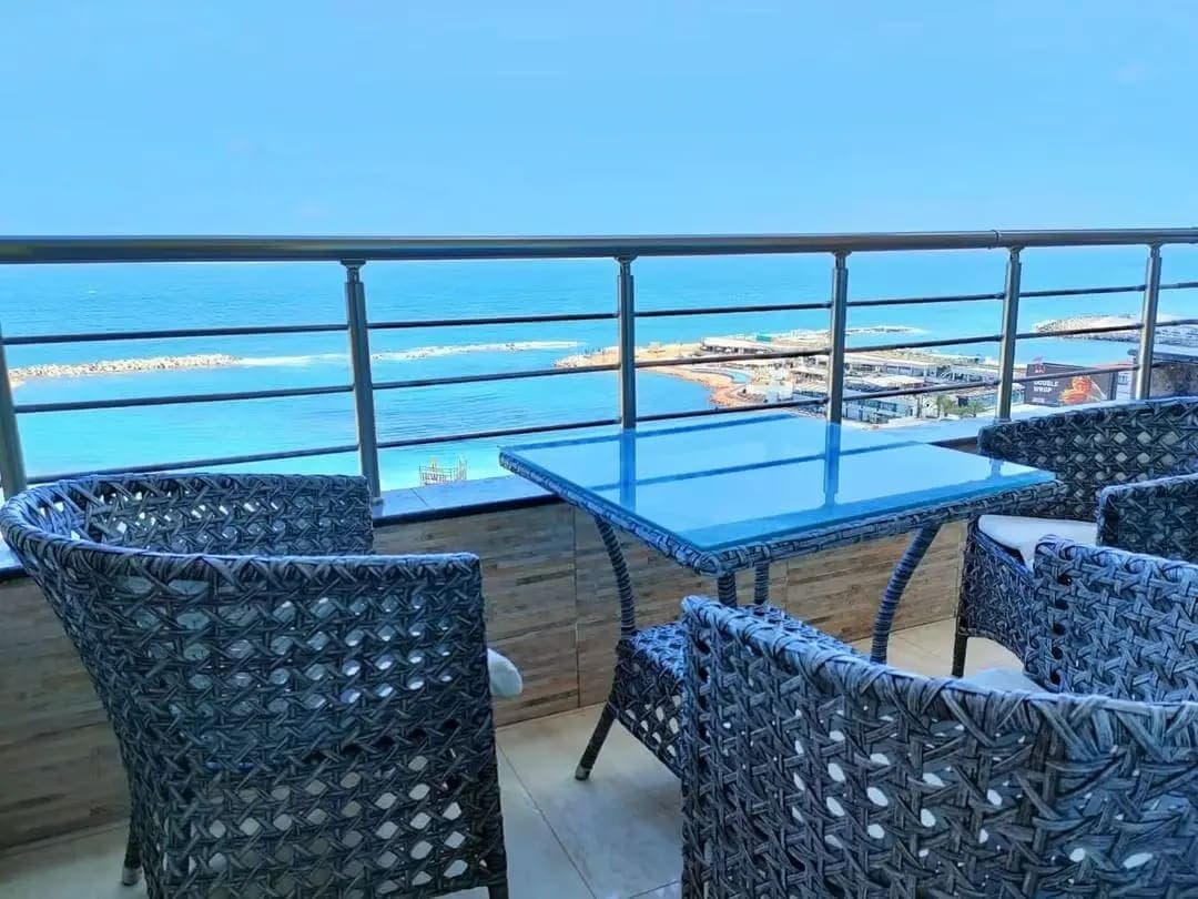 شقة في الإسكندرية
