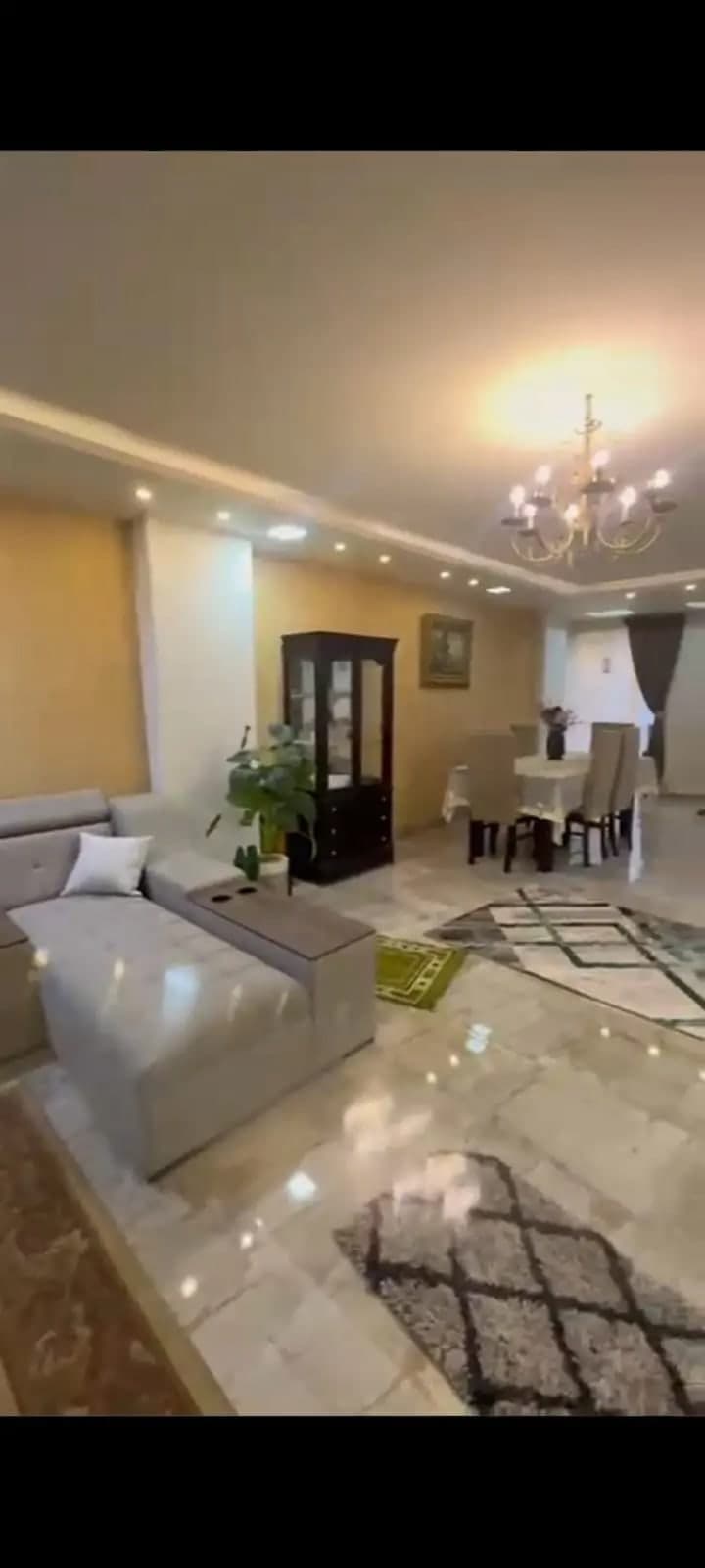 شقة في القاهرة