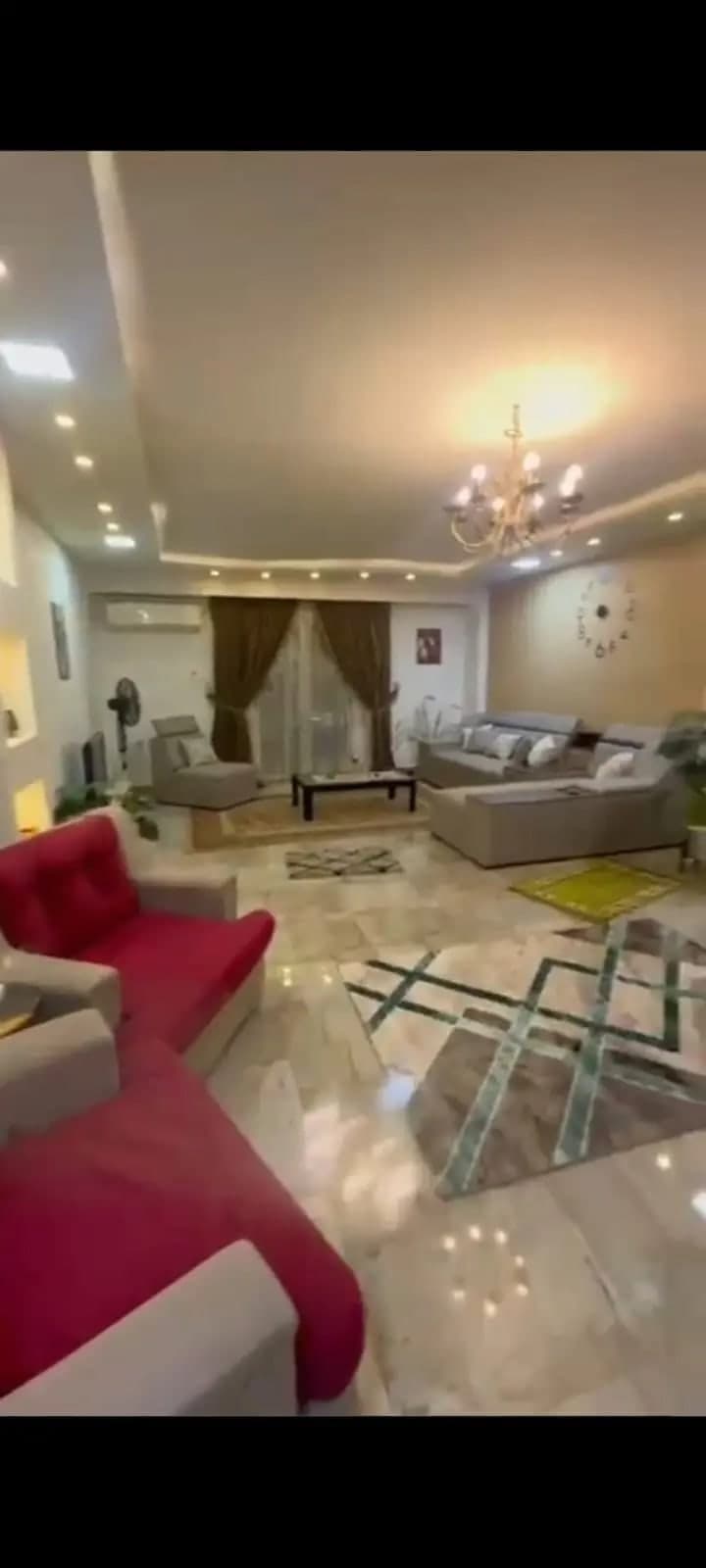 شقة في القاهرة