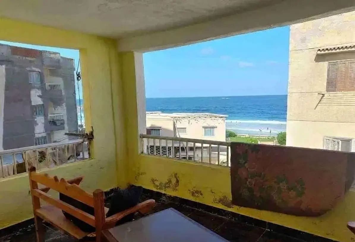 Apartment in Alexandria