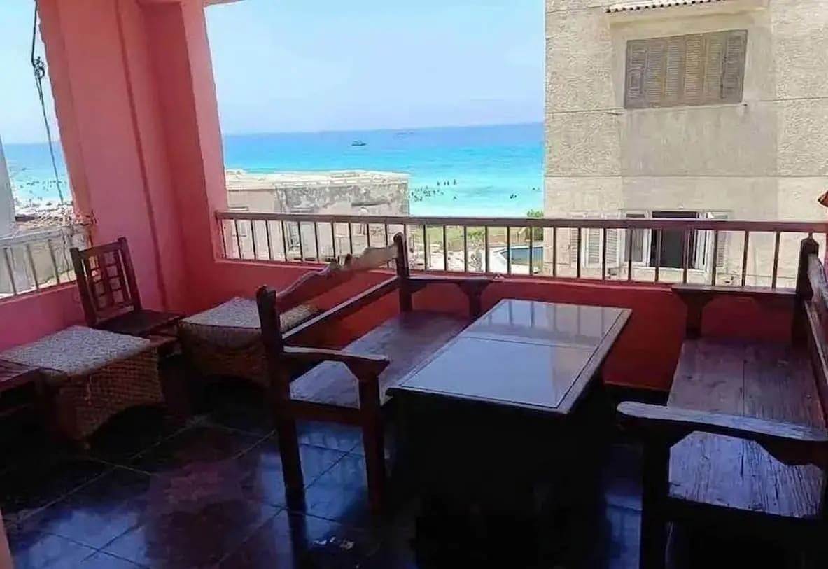 شقة في الإسكندرية
