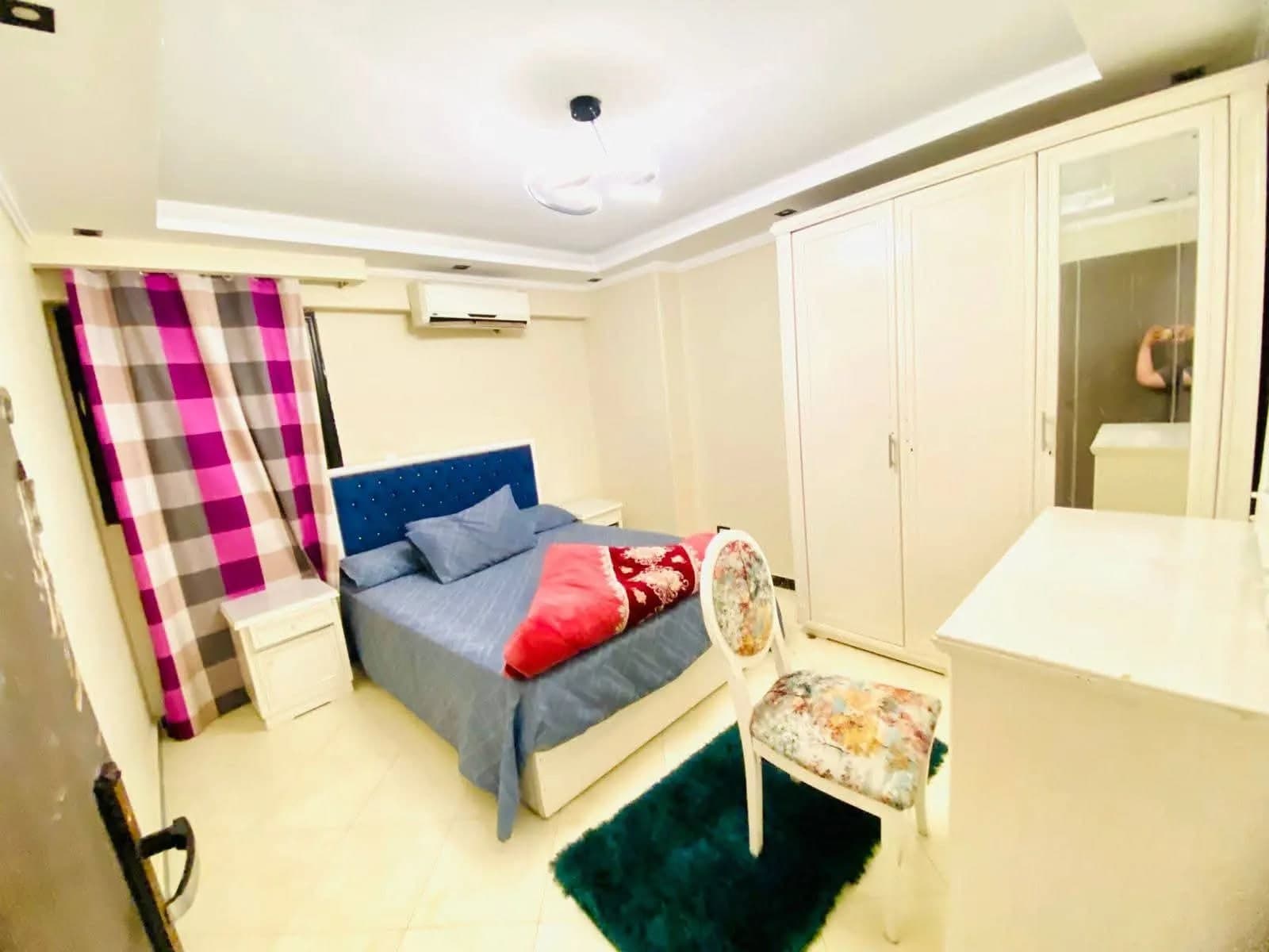 شقة في الإسكندرية