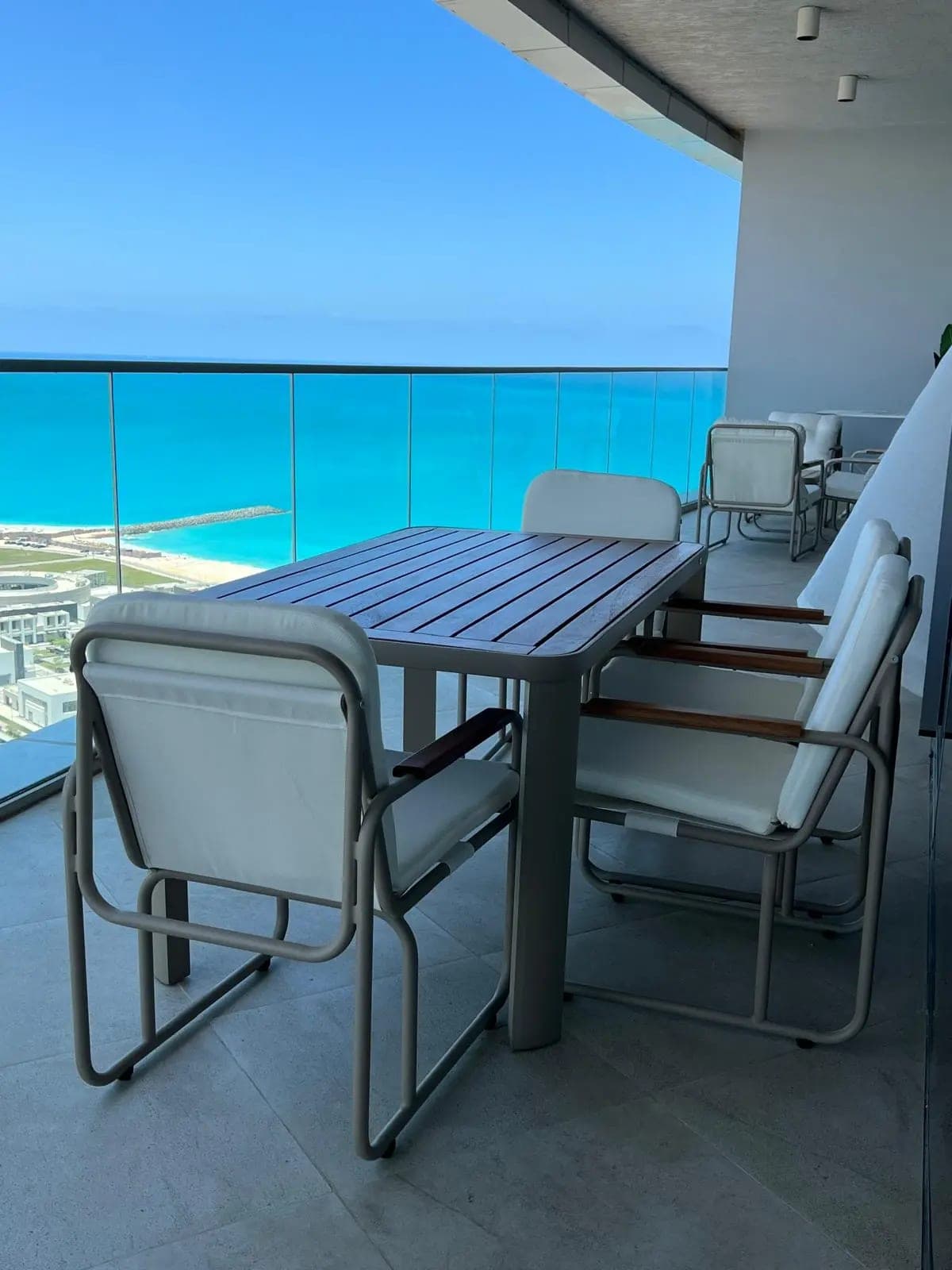 Apartment in North Coast