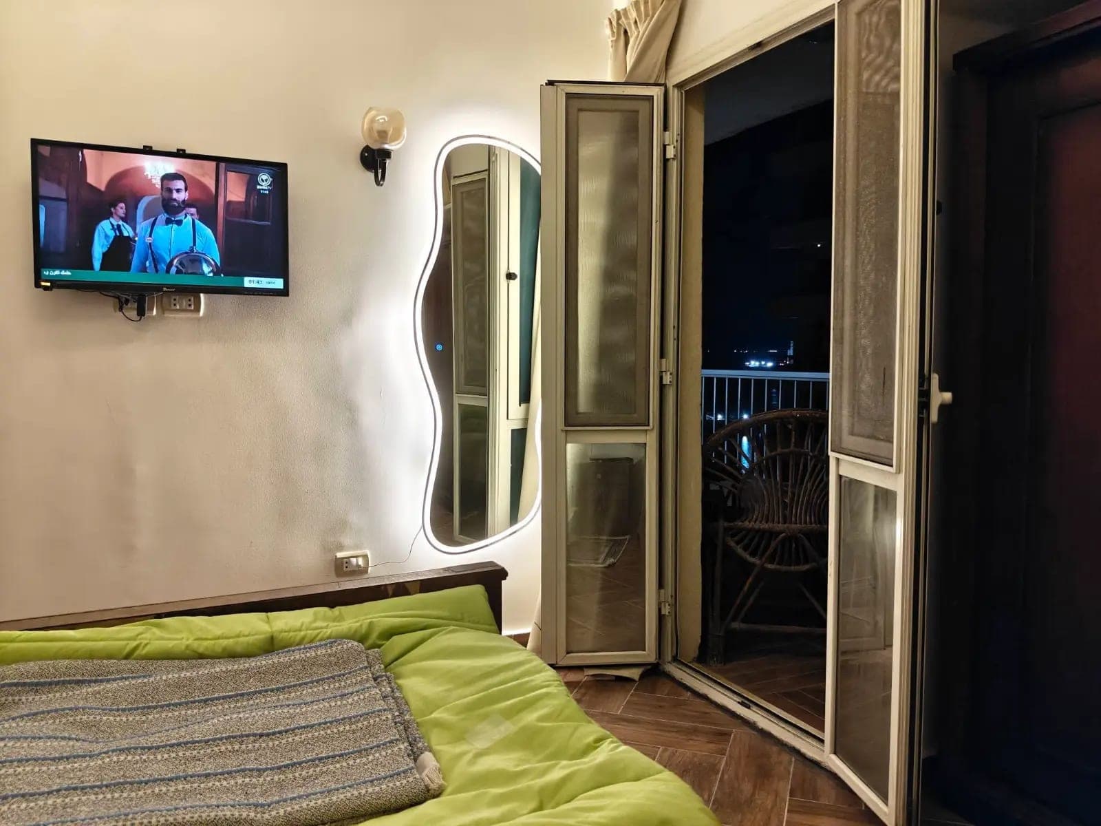 Apartment in Alexandria
