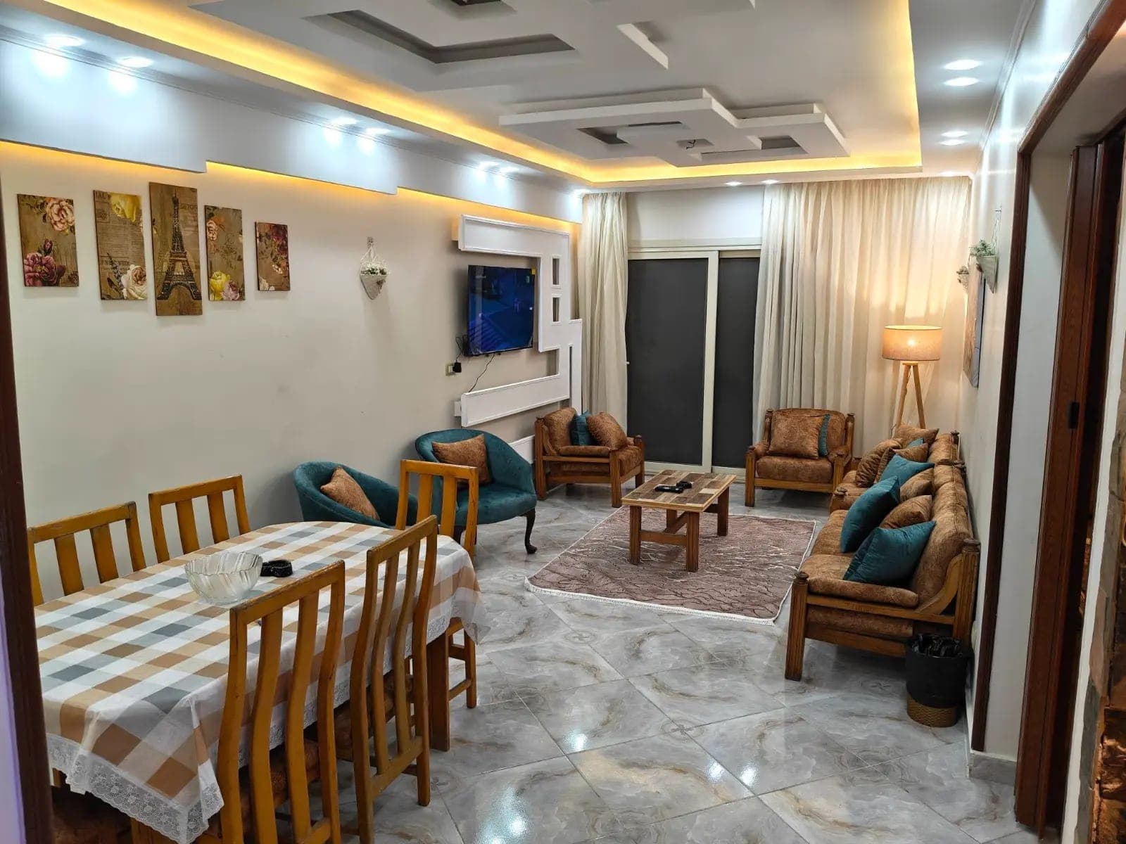 Apartment in Alexandria