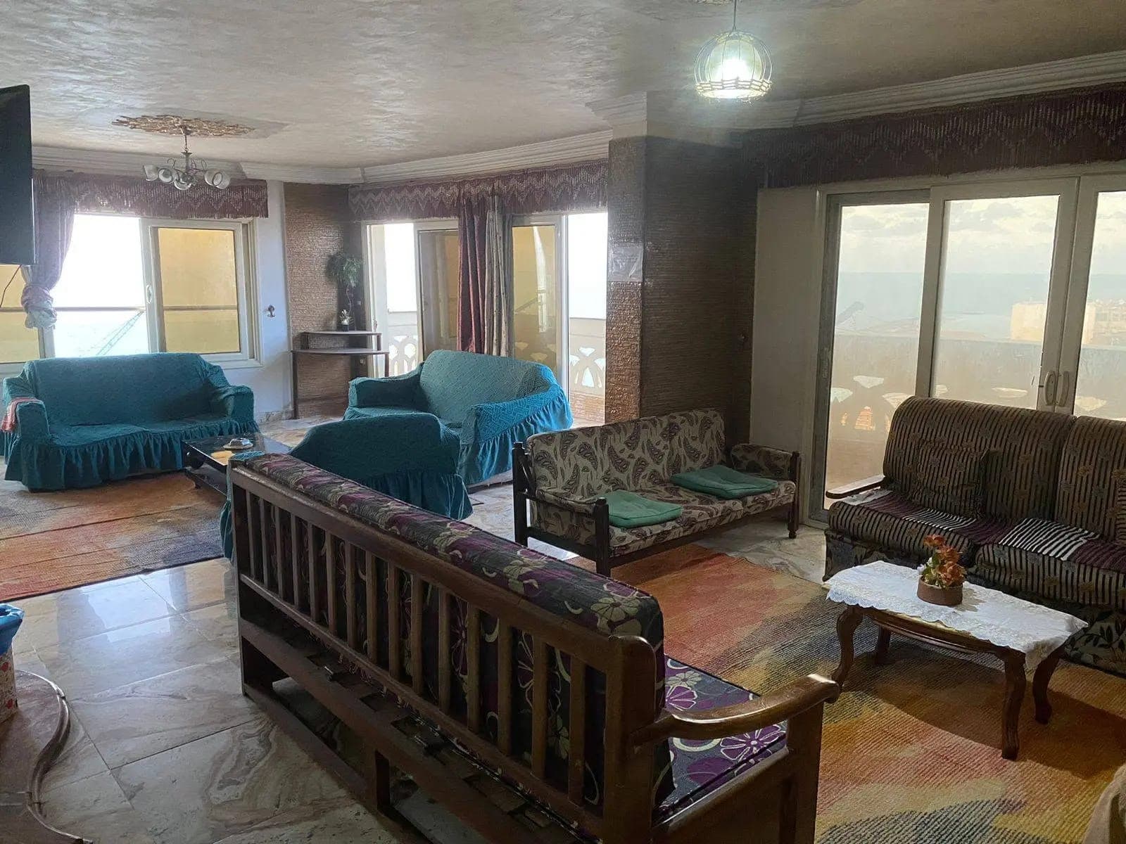 Apartment in Alexandria