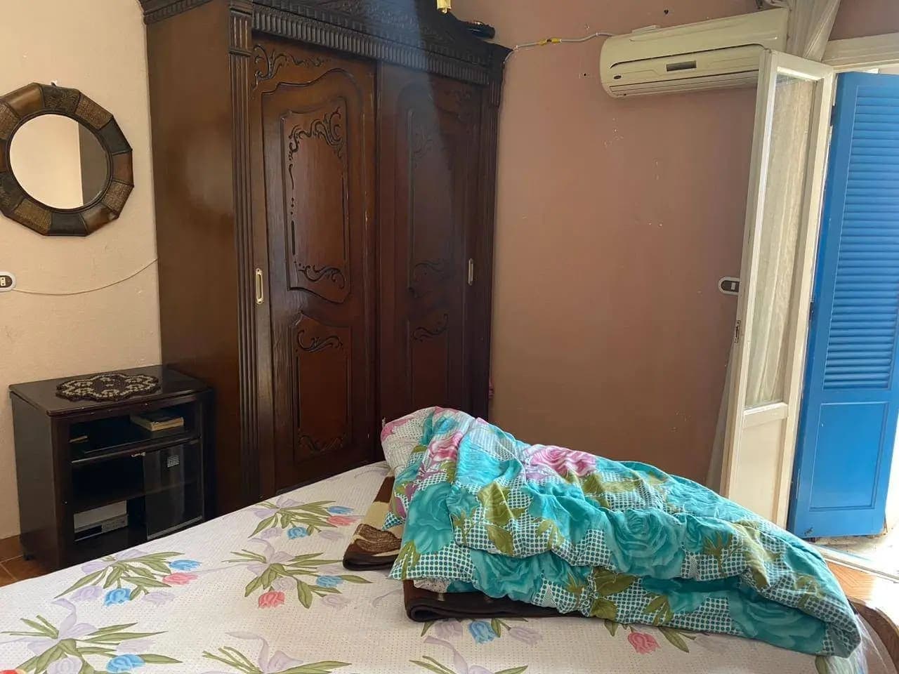 شقة في الإسكندرية