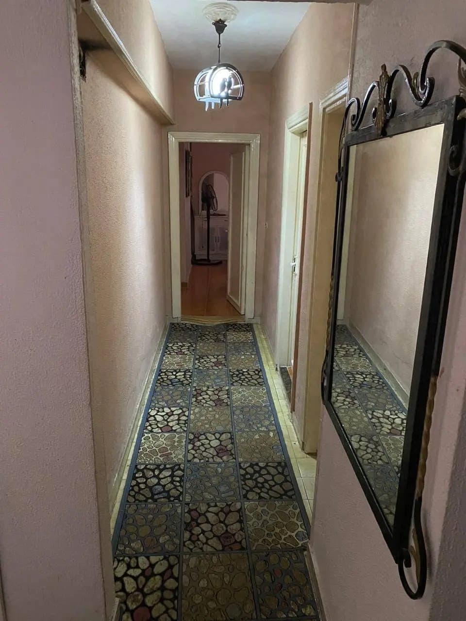 شقة في الإسكندرية