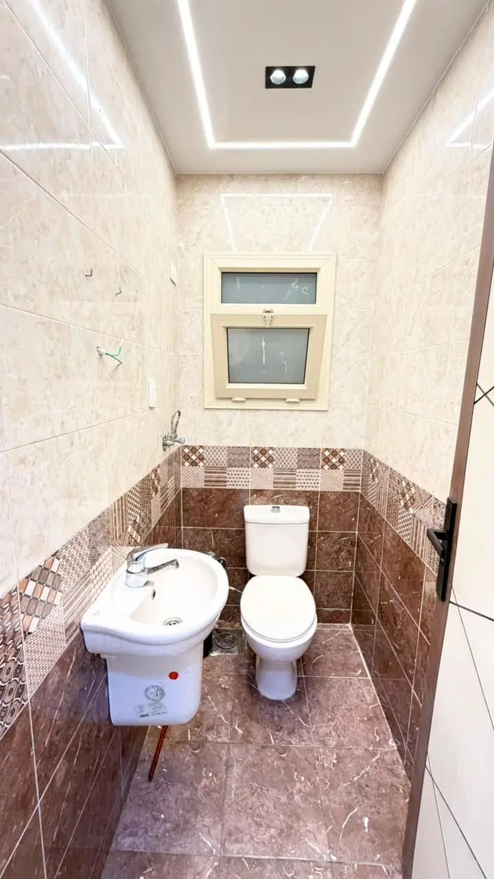 شقة في الإسكندرية