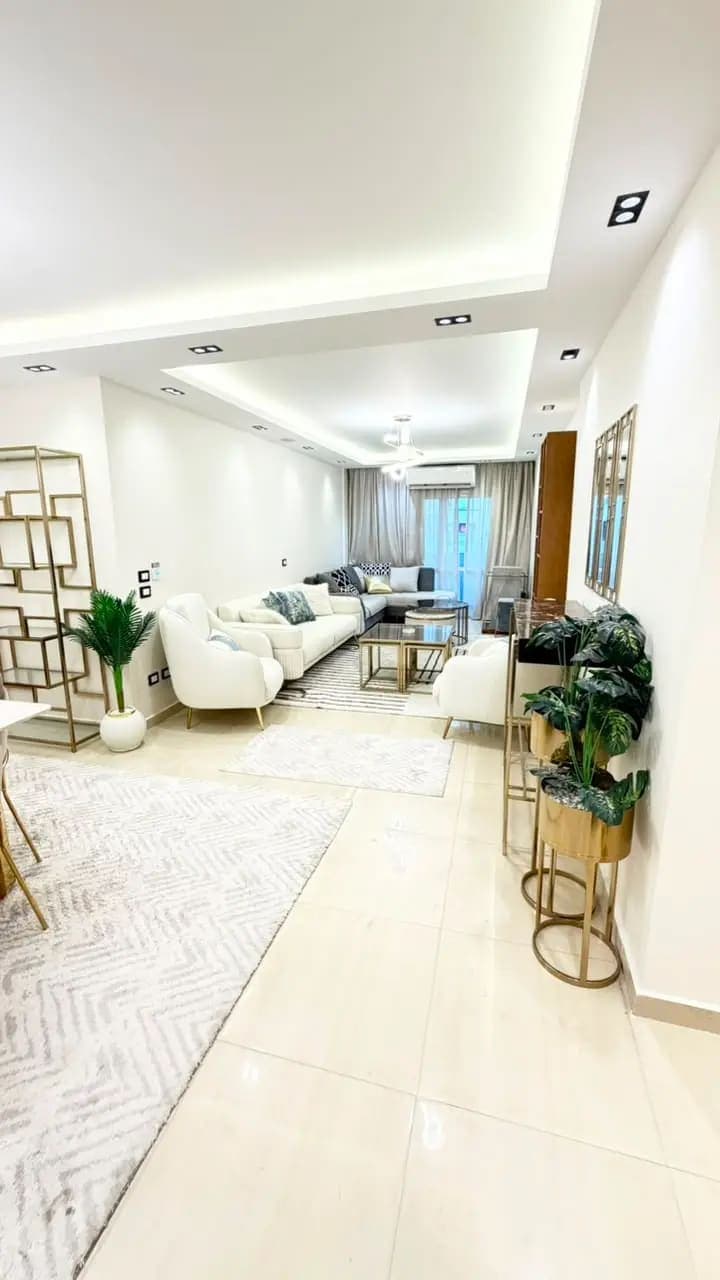 شقة في الإسكندرية