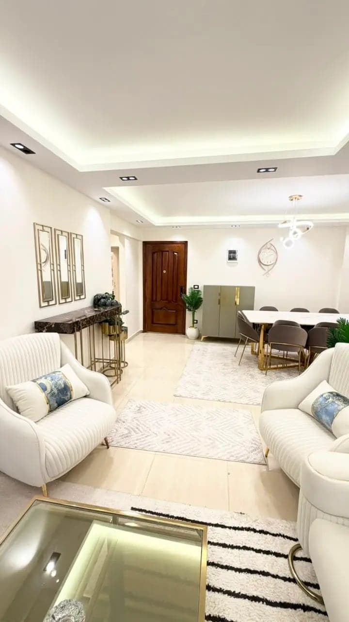 شقة في الإسكندرية