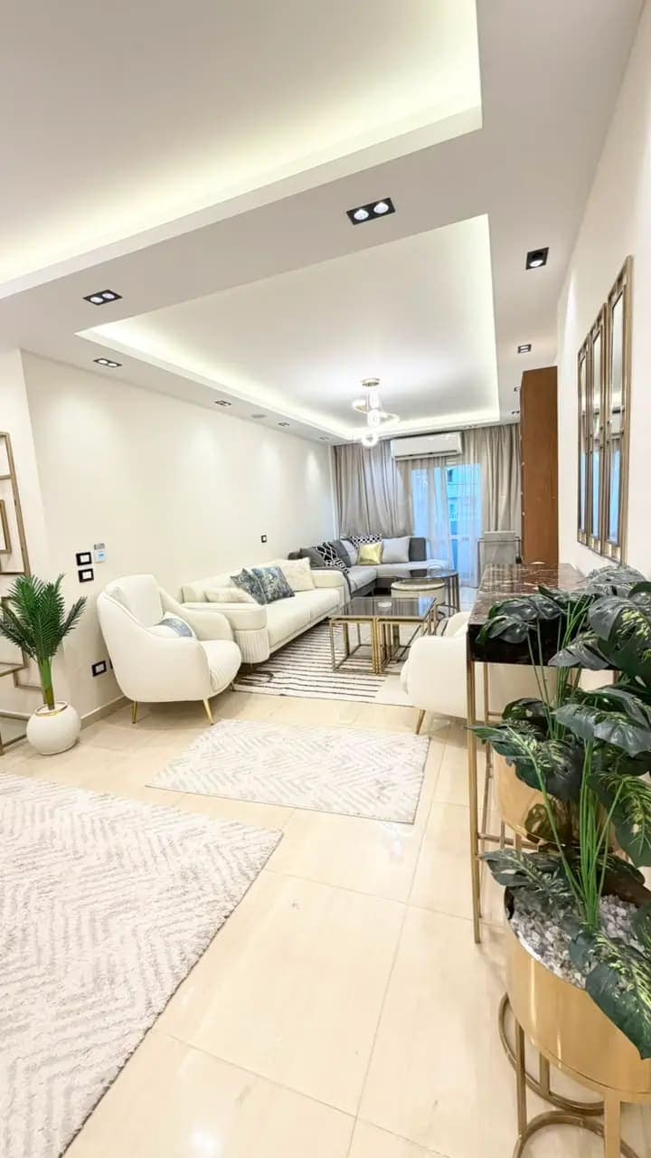 شقة في الإسكندرية