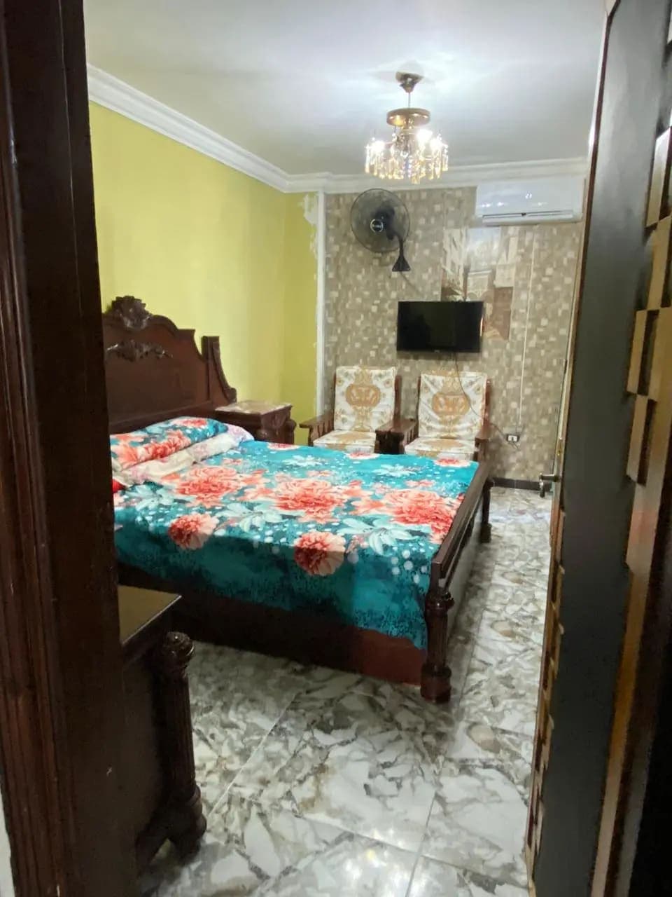 Apartment in Alexandria