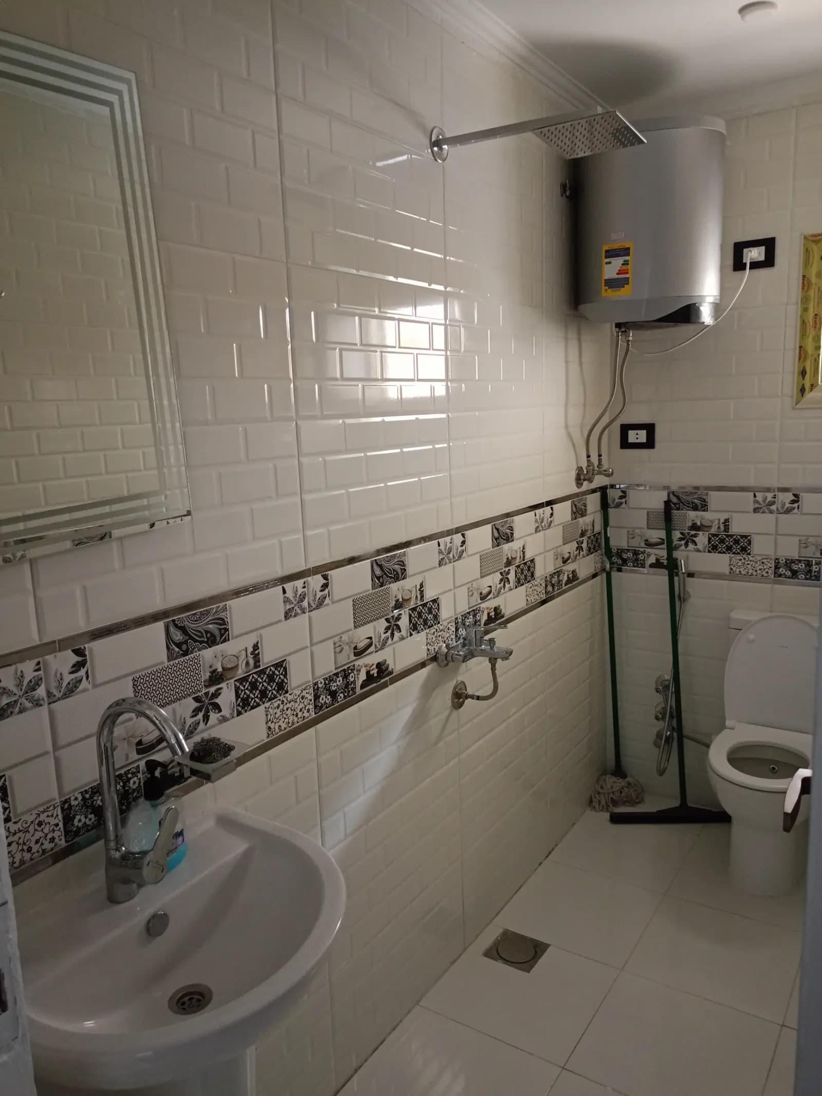 Luxury Seafront Chalet in Mamoura Beach Alexandria