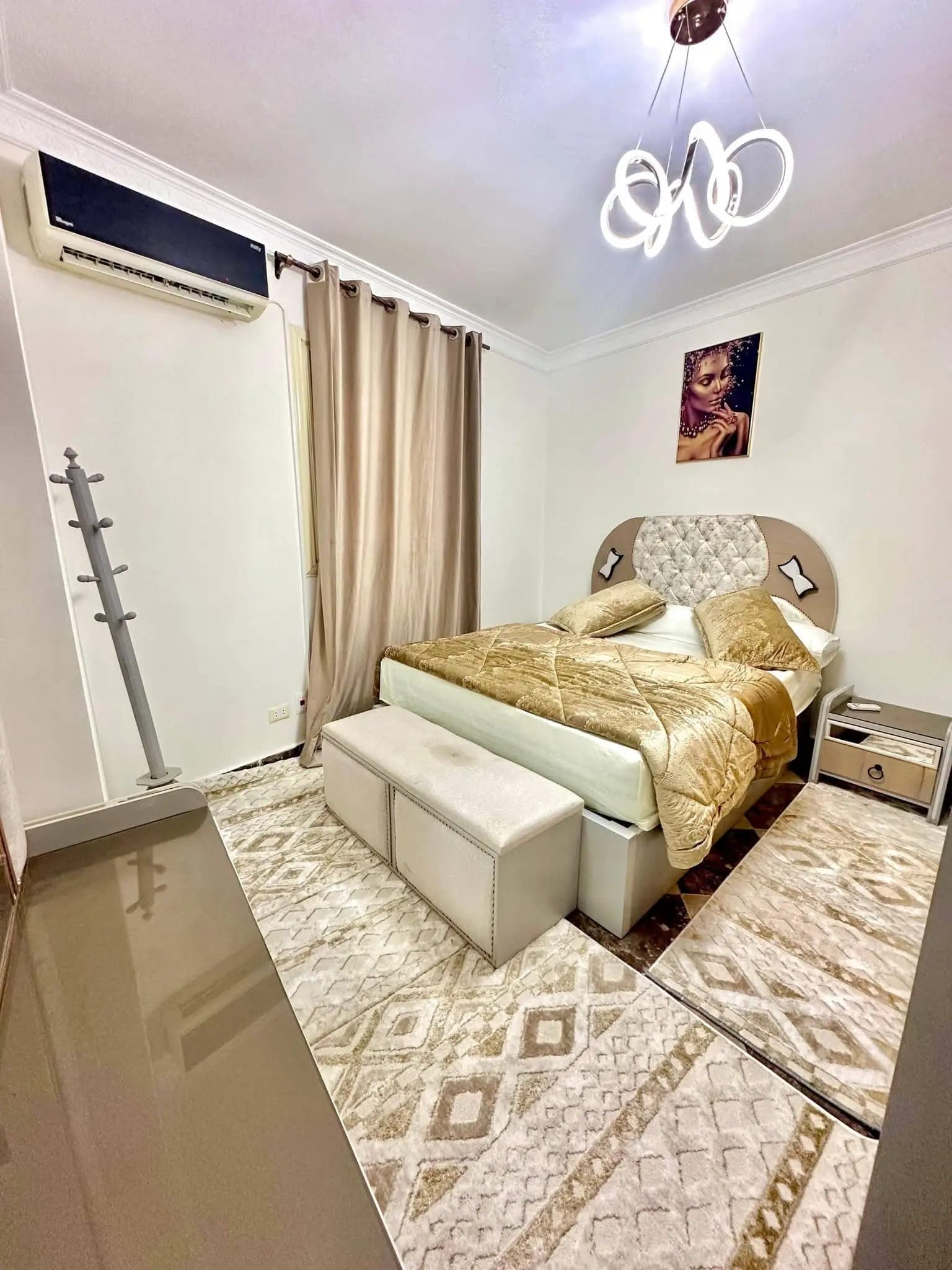 شقة في الإسكندرية