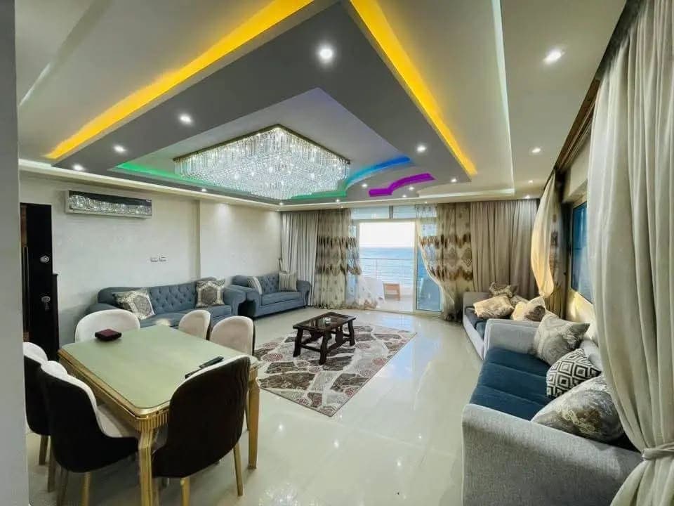 شقة في الإسكندرية