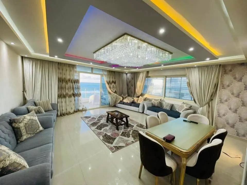 شقة في الإسكندرية