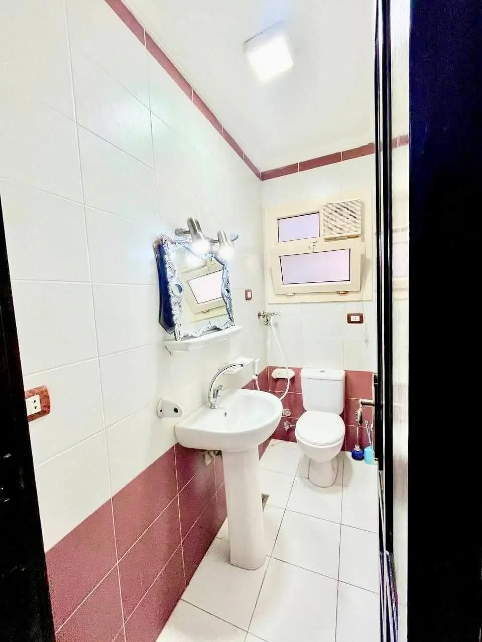شقة في الإسكندرية