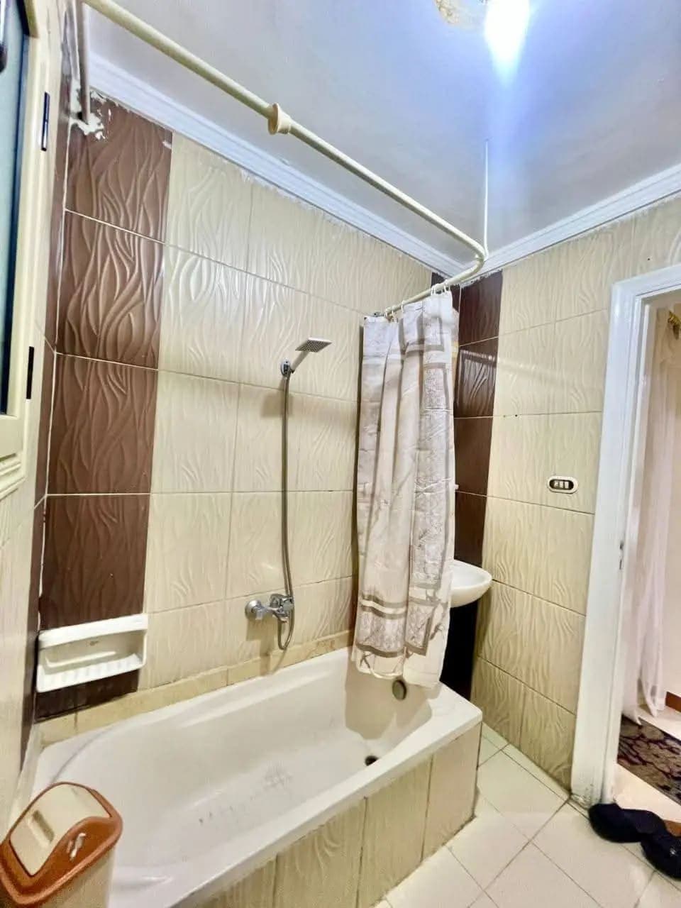 شقة في الإسكندرية