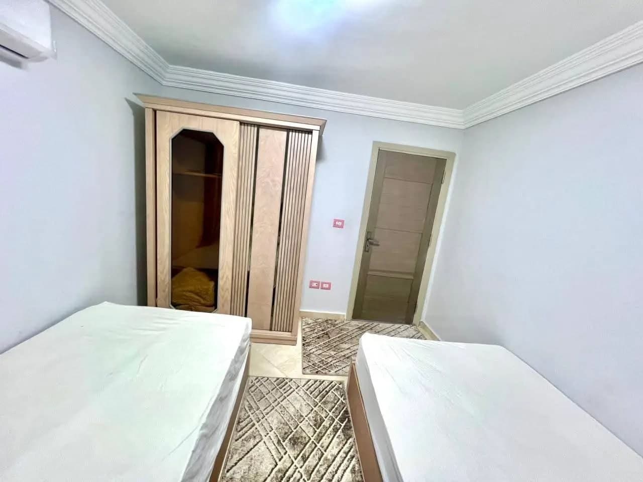 شقة في الإسكندرية