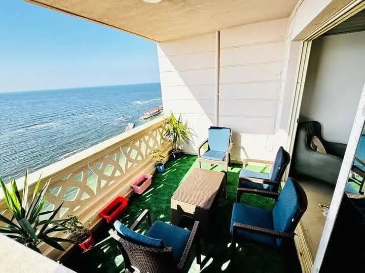 Apartment in Alexandria