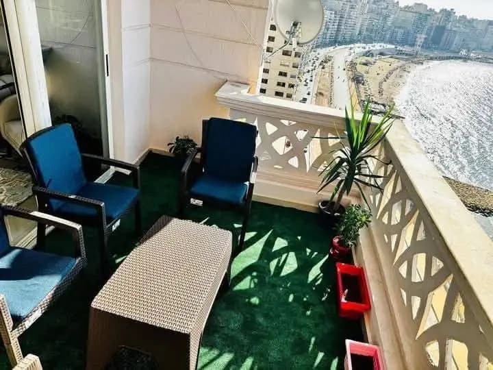 Apartment in Alexandria