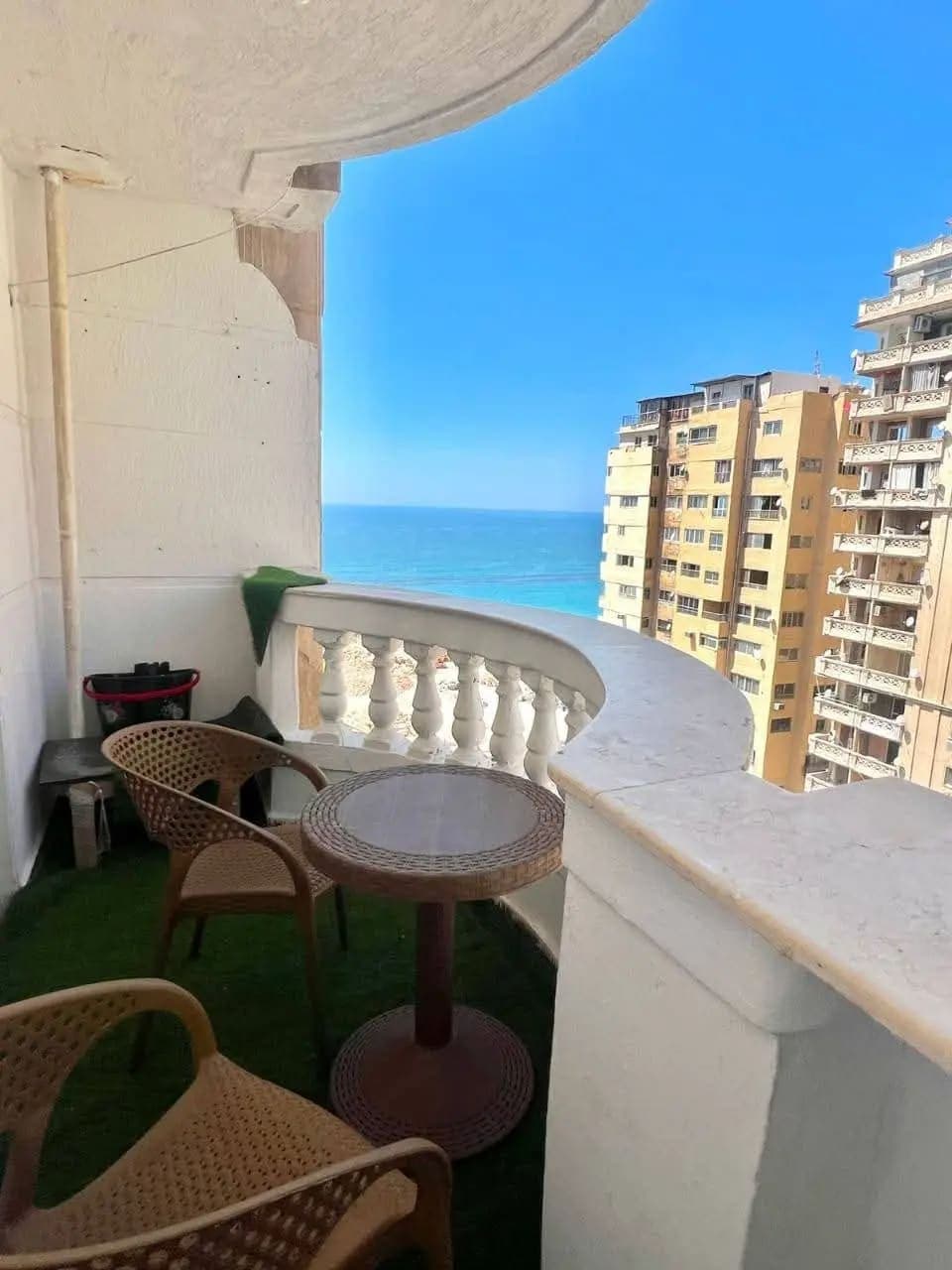 Apartment in Alexandria
