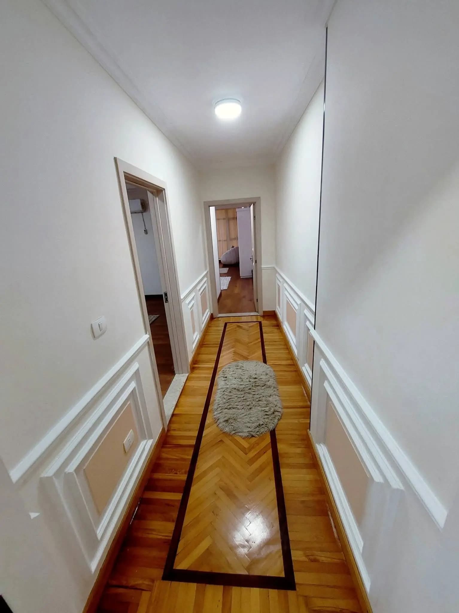 Apartment in Alexandria