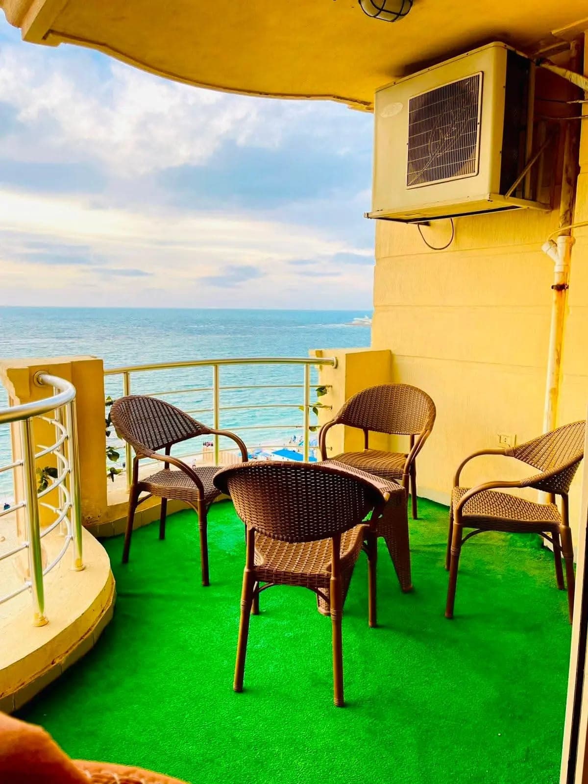 شقة في الإسكندرية