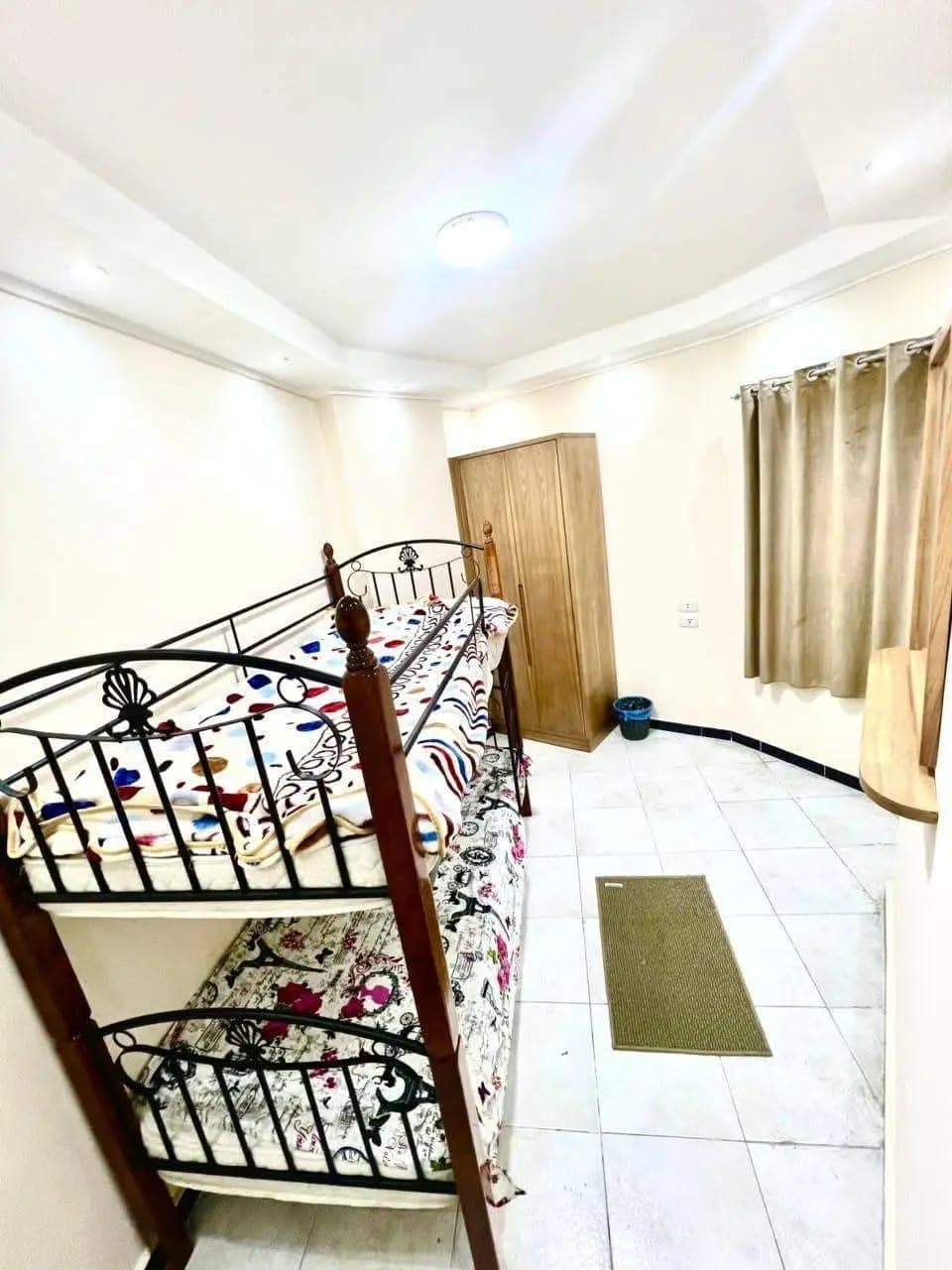 Apartment in Alexandria