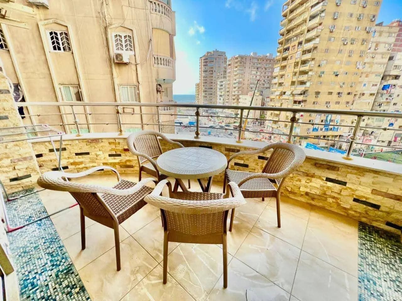 Apartment in Alexandria